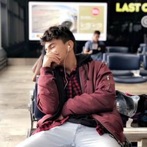 Meet your Posher, Alex